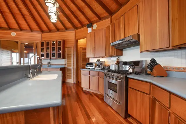 Listing Image for 37 & 213 Kapia Rd 10 of 50