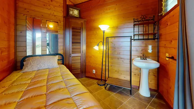 Listing Image for 37 & 213 Kapia Rd 35 of 50