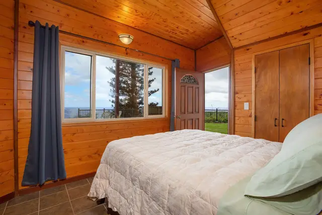 Listing Image for 37 & 213 Kapia Rd 39 of 50