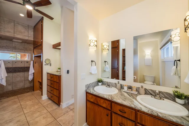 Listing Image for 133 Kaula Ili Way 17 of 50