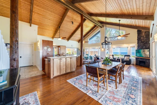 Listing Image for 133 Kaula Ili Way 21 of 50