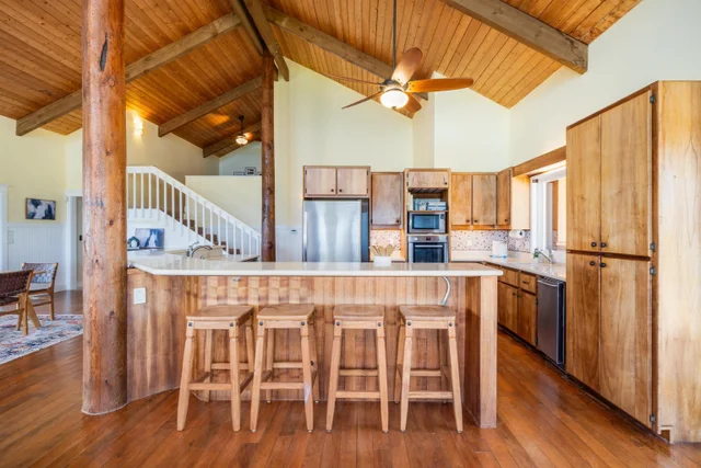 Listing Image for 133 Kaula Ili Way 22 of 50