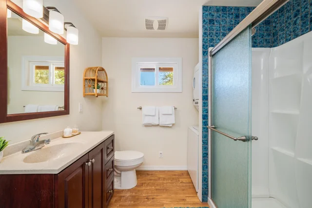 Listing Image for 133 Kaula Ili Way 33 of 50