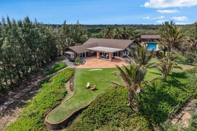 Listing Image for 133 Kaula Ili Way 34 of 50