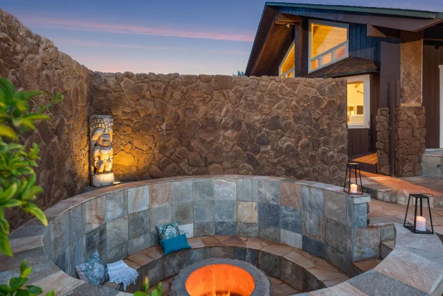 Listing Image for 133 Kaula Ili Way 47 of 50