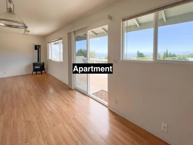 Listing Image for 40 Huina Pl 29 of 30