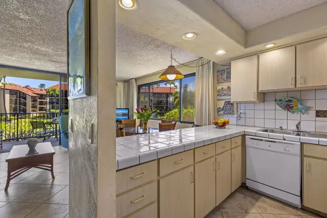 Listing Image for 3543 Lower Honoapiilani Rd K207 13 of 43