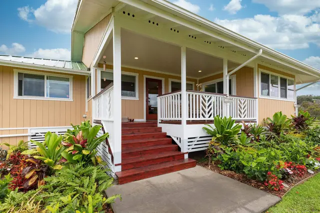 Listing Image for 746 Awalau Rd Unit B 2 of 43