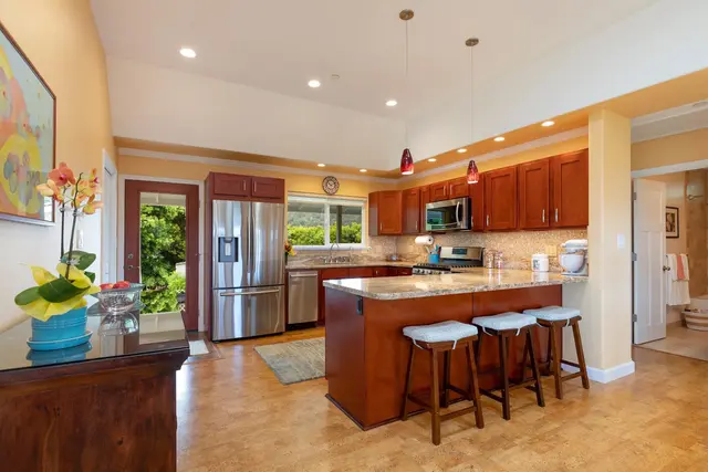 Listing Image for 746 Awalau Rd Unit B 3 of 43