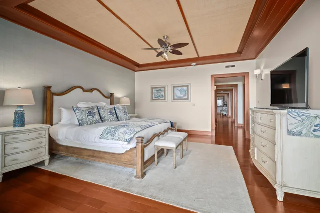 Listing Image for 1 Bay Dr 1103 23 of 50