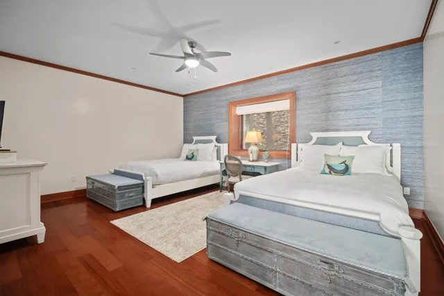 Listing Image for 1 Bay Dr 1103 32 of 50