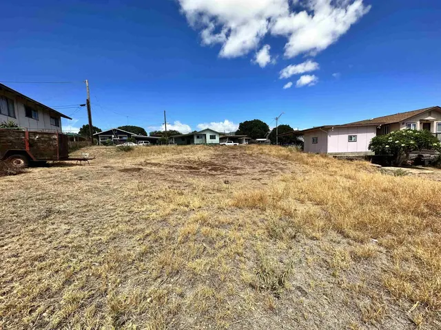 Listing Image for 270 Lamaloa Pl 1 of 7