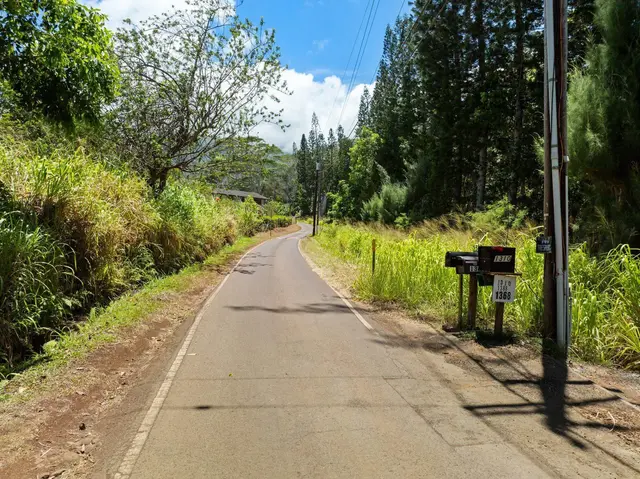 Listing Image for 1368 Malaihi Pl 3 of 8
