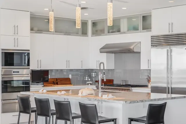 Listing Image for 490 And 497 Lilihua Pl 9 of 30