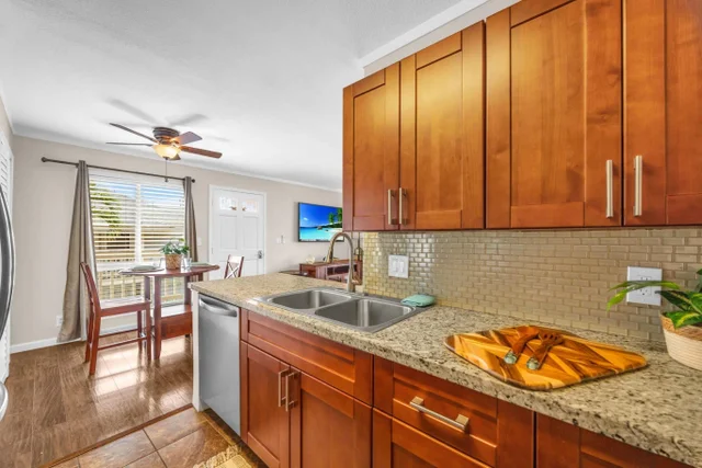 Listing Image for 140 Uwapo Rd 53-201 12 of 28