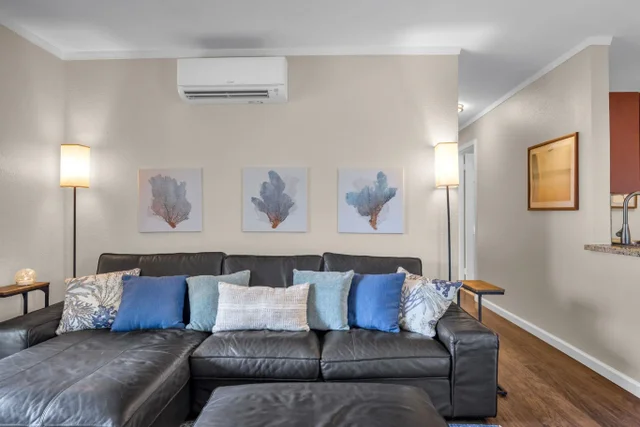 Listing Image for 140 Uwapo Rd 53-201 5 of 28