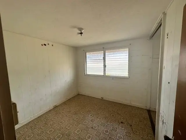 Listing Image for 592 Onehee Ave 5 of 11