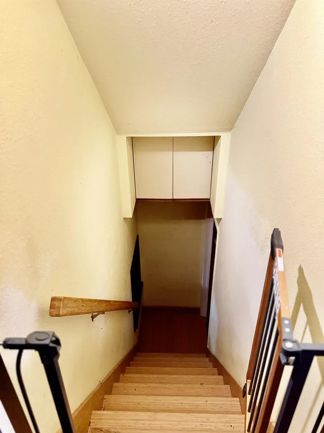 Listing Image for 2400 Piiholo Rd 32 of 39