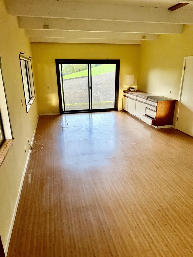 Listing Image for 2400 Piiholo Rd 33 of 39