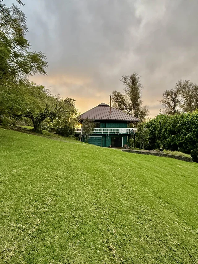 Listing Image for 2400 Piiholo Rd 39 of 39