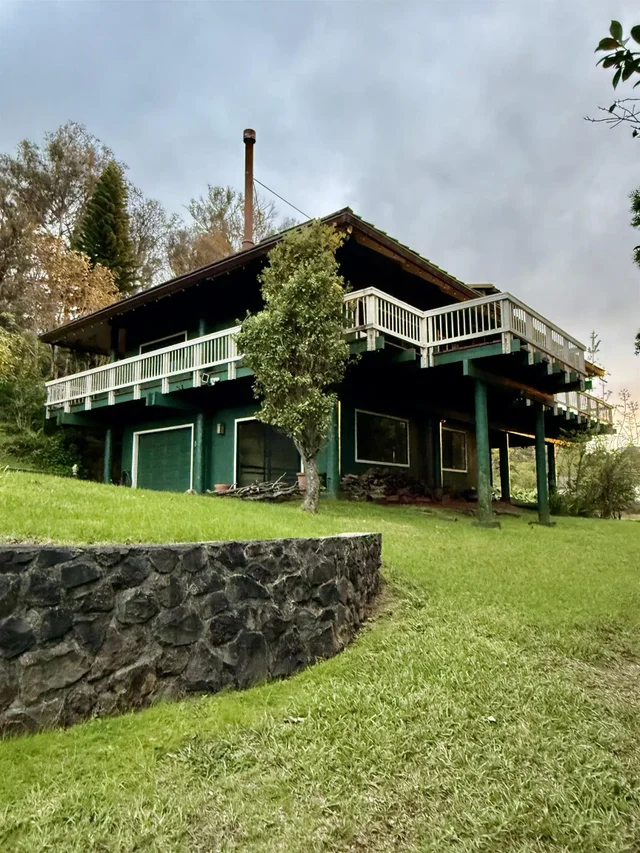 Listing Image for 2400 Piiholo Rd 5 of 39