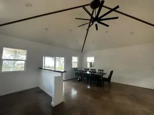 Listing Image for 6925 Kamehameha V Hwy 25 of 33