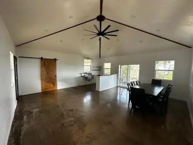 Listing Image for 6925 Kamehameha V Hwy 27 of 33