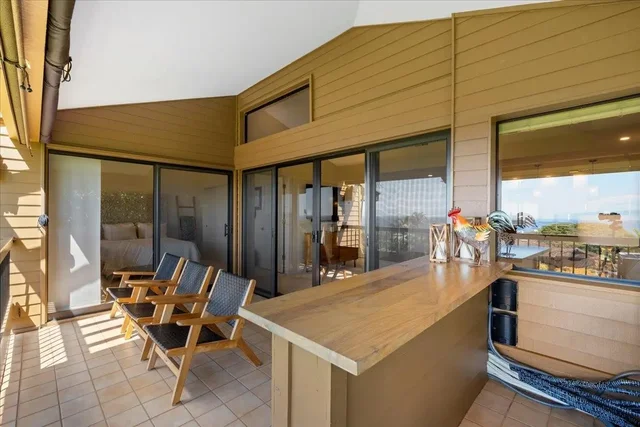 Listing Image for 50 Puu Anoano St 3408 15 of 45