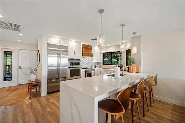 Listing Image for 50 Puu Anoano St 3408 9 of 45