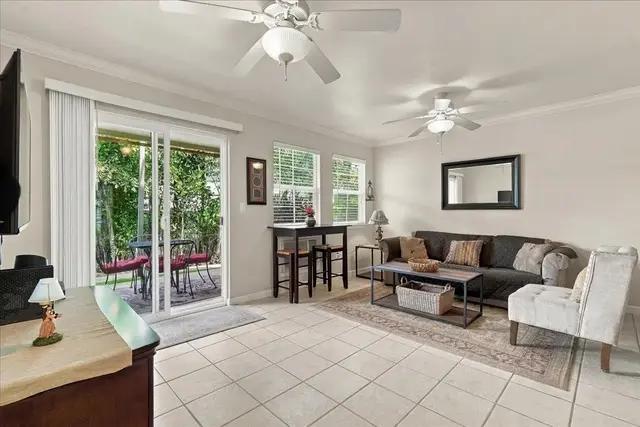 Listing Image for 45 Halili Ln 12b 10 of 47