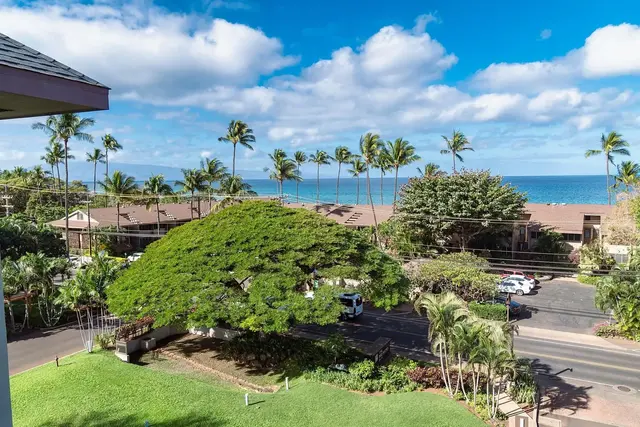 Listing Image for 3706 Lower Honoapiilani Rd D40 21 of 48