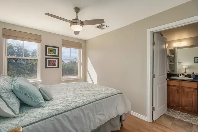 Listing Image for 3706 Lower Honoapiilani Rd D40 24 of 48