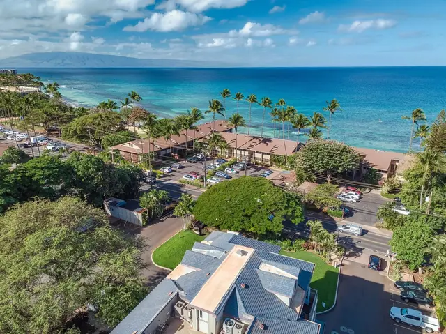 Listing Image for 3706 Lower Honoapiilani Rd D40 39 of 48