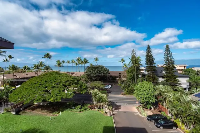 Listing Image for 3706 Lower Honoapiilani Rd D40 43 of 48