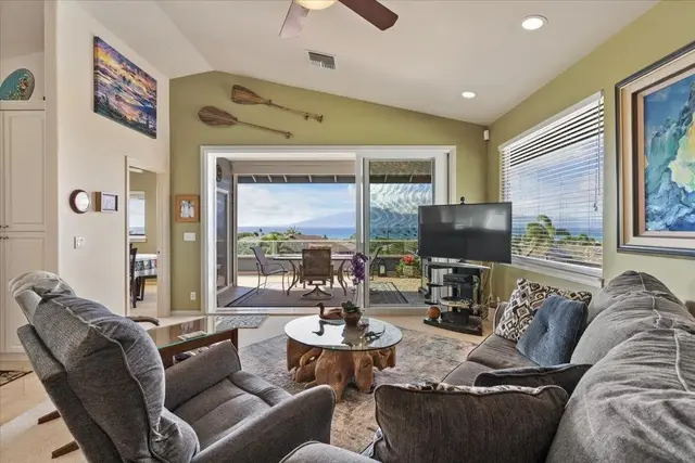 Listing Image for 8 Bermuda Pl 12 of 50