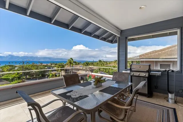 Listing Image for 8 Bermuda Pl 16 of 50