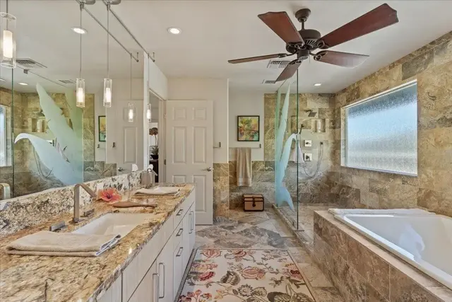 Listing Image for 8 Bermuda Pl 32 of 50