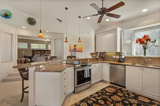 Listing Image for 8 Bermuda Pl 7 of 50