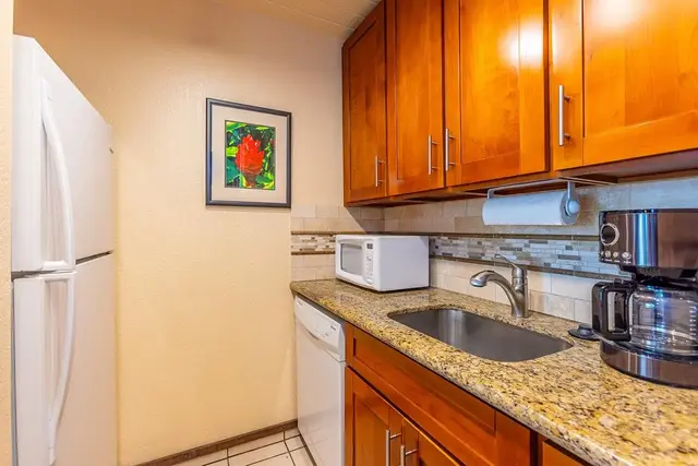 Listing Image for 2191 S Kihei Rd 2416 11 of 43