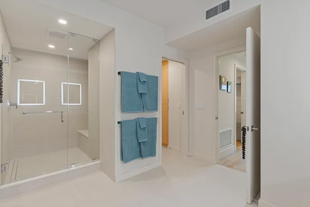 Listing Image for 197 Holokahiki Ln 8b (102) 35 of 50