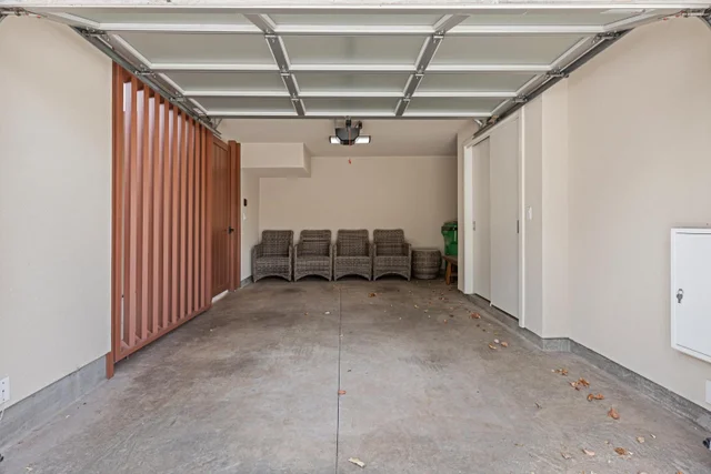 Listing Image for 197 Holokahiki Ln 8b (102) 50 of 50