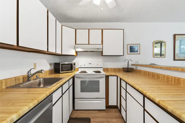 Listing Image for 2387 S Kihei Rd A106 29 of 43