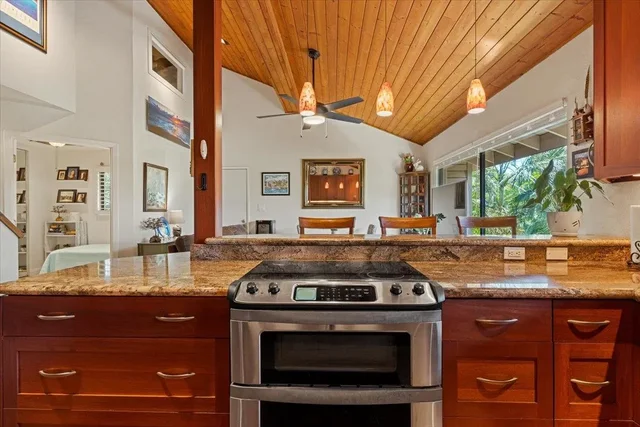 Listing Image for 15 Kulanihakoi St 17e 3 of 43