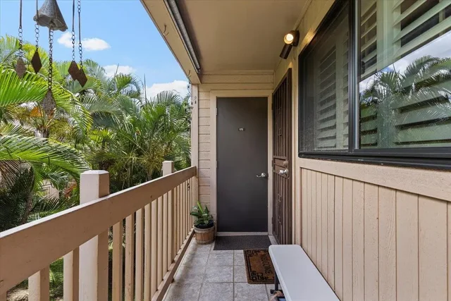 Listing Image for 15 Kulanihakoi St 17e 36 of 43