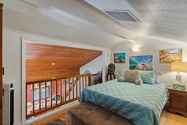 Listing Image for 15 Kulanihakoi St 17e 37 of 43