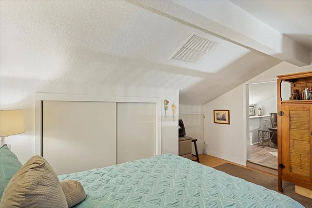 Listing Image for 15 Kulanihakoi St 17e 38 of 43