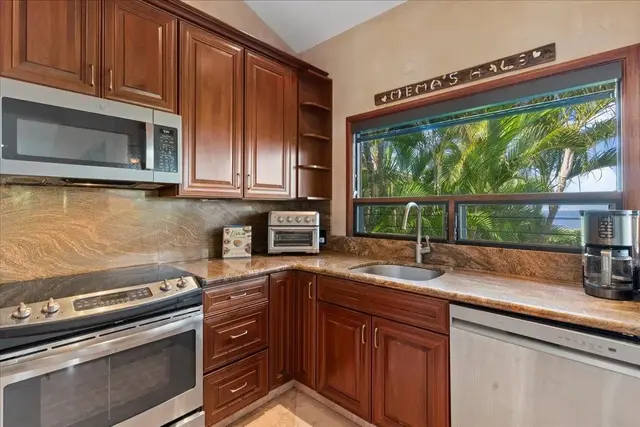 Listing Image for 10 Wailea Ekolu Pl 1006 13 of 50