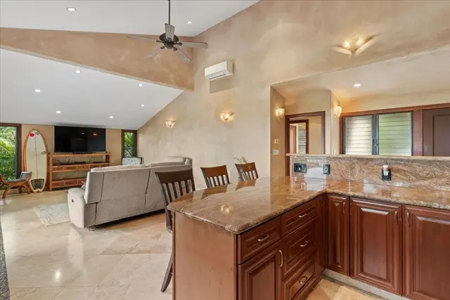 Listing Image for 10 Wailea Ekolu Pl 1006 17 of 50