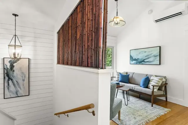 Listing Image for 52 N Laelua Pl 20 of 48