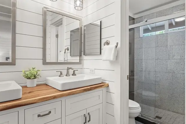 Listing Image for 52 N Laelua Pl 29 of 48